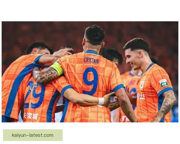 J1联赛VAR争议持续发酵，裁判判罚引发球队与球迷关注