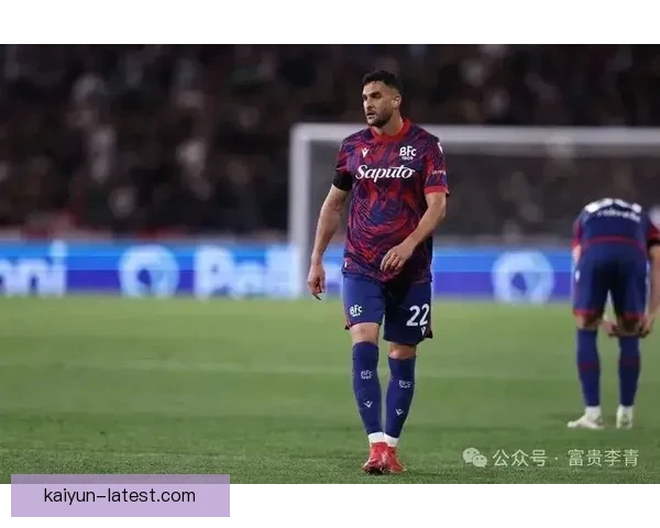 乌迪内斯战术调整后防守效率提升，近期表现稳健稳健